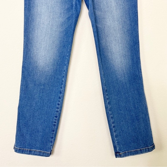 SPANX Straight Leg Jeans in Vintsge Indigo - Picture 5 of 13